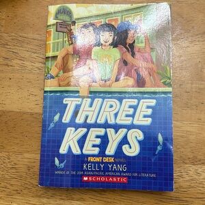 Scholastic book - Three Keys